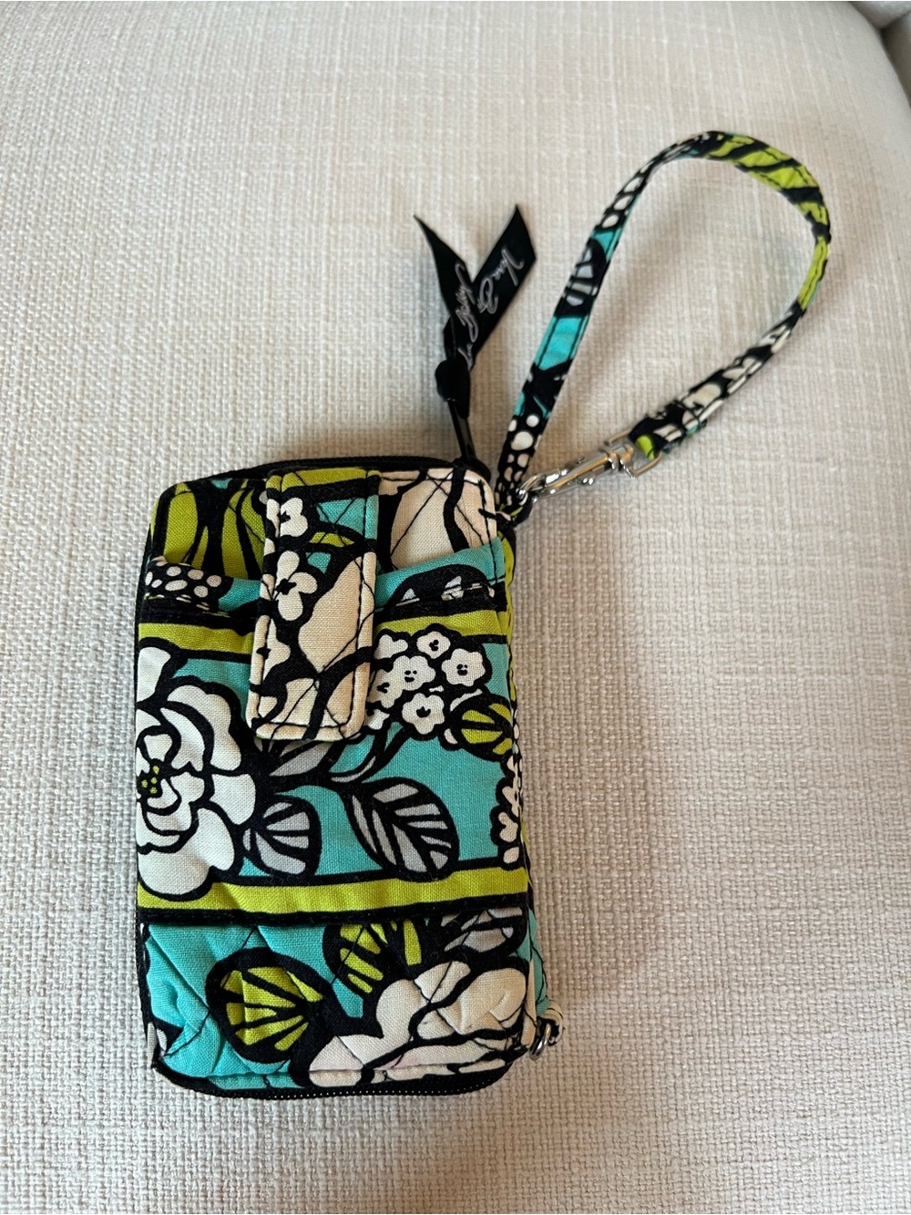 Vera Bradley Island Blooms Quilted Wristlet